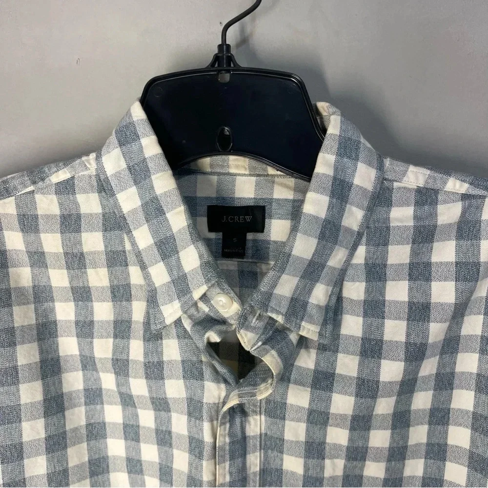 J Crew Slim Fit Casual Button  Down Plaid Shirt Men Size Small, White/Blue
